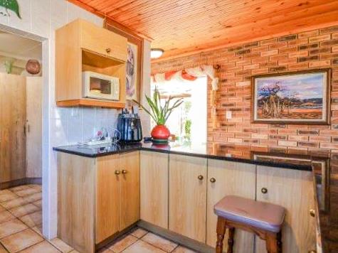 4 Bedroom Property for Sale in Stilbaai Wes Western Cape